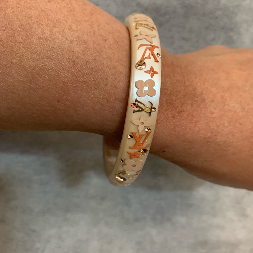LV bangle - Picture 9 of 9